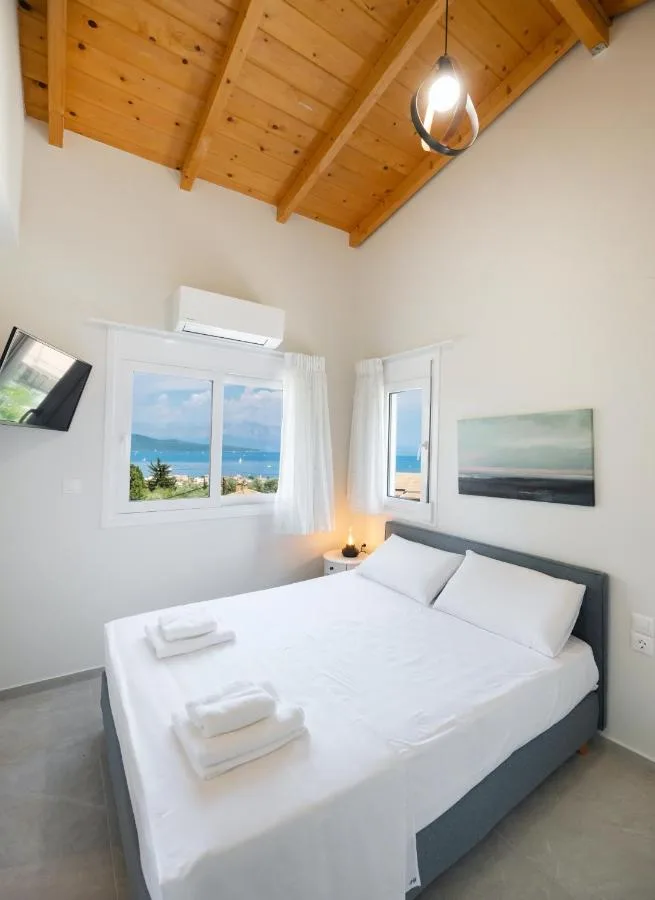 Bedroom with panoramic view toward the Ionian Sea